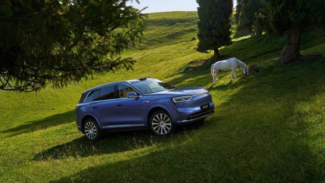 全新問界M7購車指南:標配即豪華,哪款最值得入手?