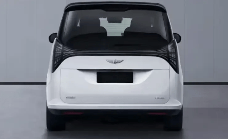 MPV圈又神仙打架?四季度這6款狠貨要上,選誰(shuí)不踩坑?