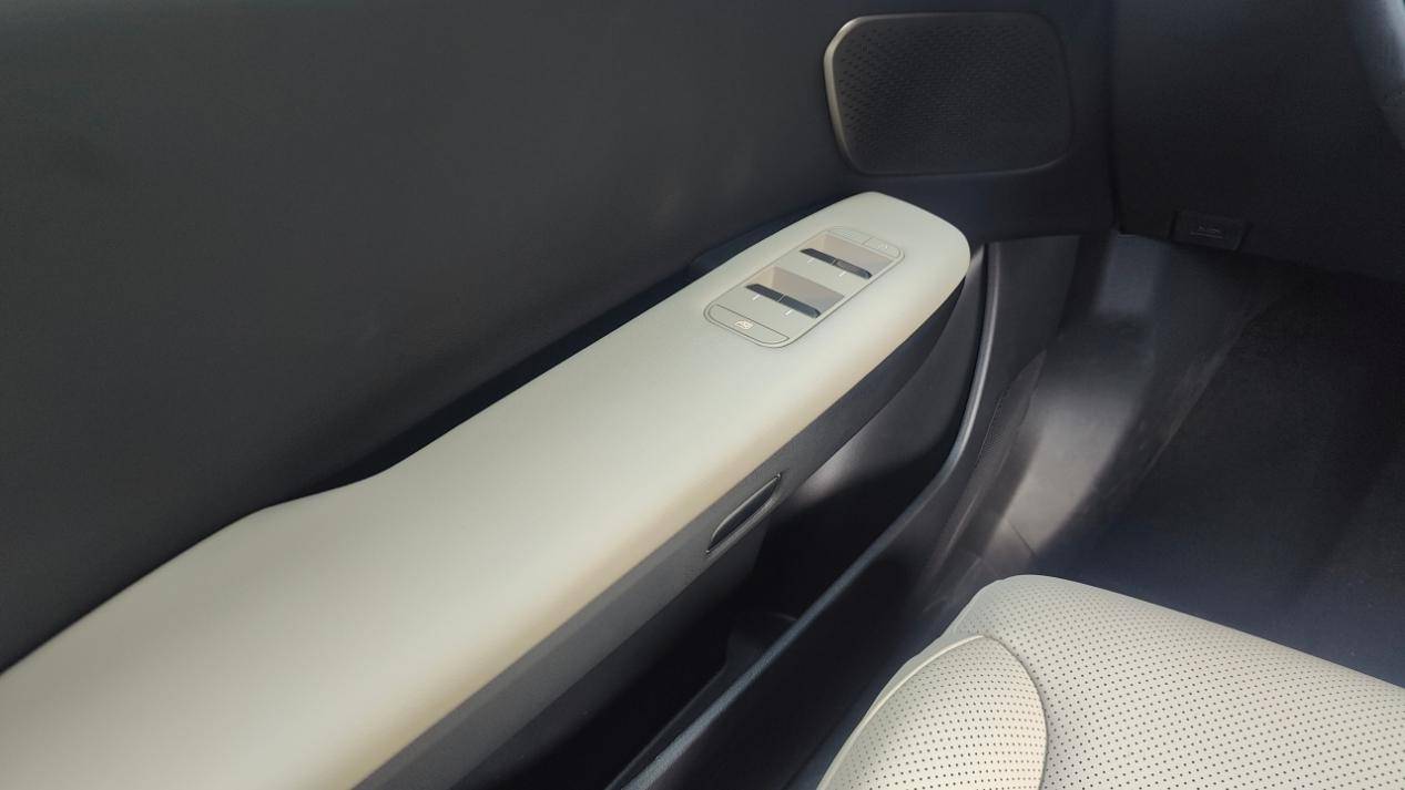 獨立試駕馬自達EZ-60:到底是“自主馬自達”還是“換殼深藍”?