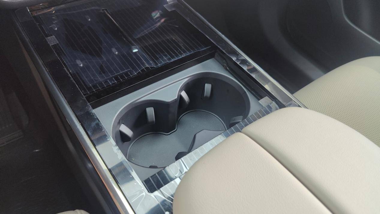 獨立試駕馬自達EZ-60:到底是“自主馬自達”還是“換殼深藍”?