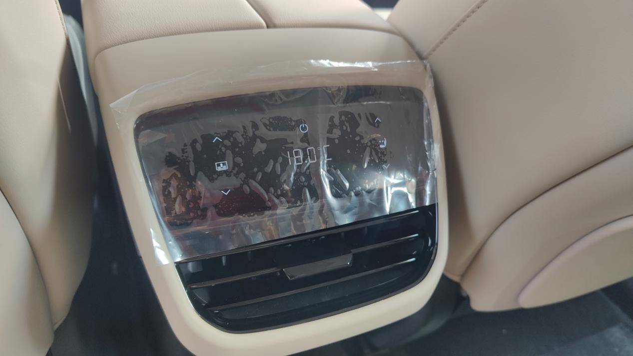 獨立試駕馬自達EZ-60:到底是“自主馬自達”還是“換殼深藍”?