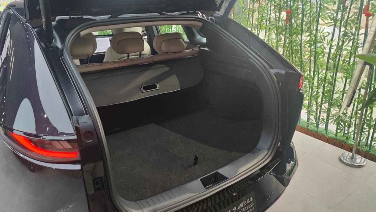 獨立試駕馬自達EZ-60:到底是“自主馬自達”還是“換殼深藍”?