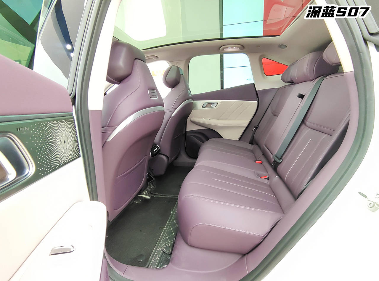 15萬級SUV對決:搭載華為智駕的全新深藍S07和海獅06,誰更全面?