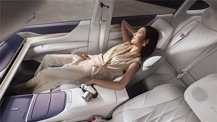 別克至境L7的“特立獨行”,合資家轎變天進行時