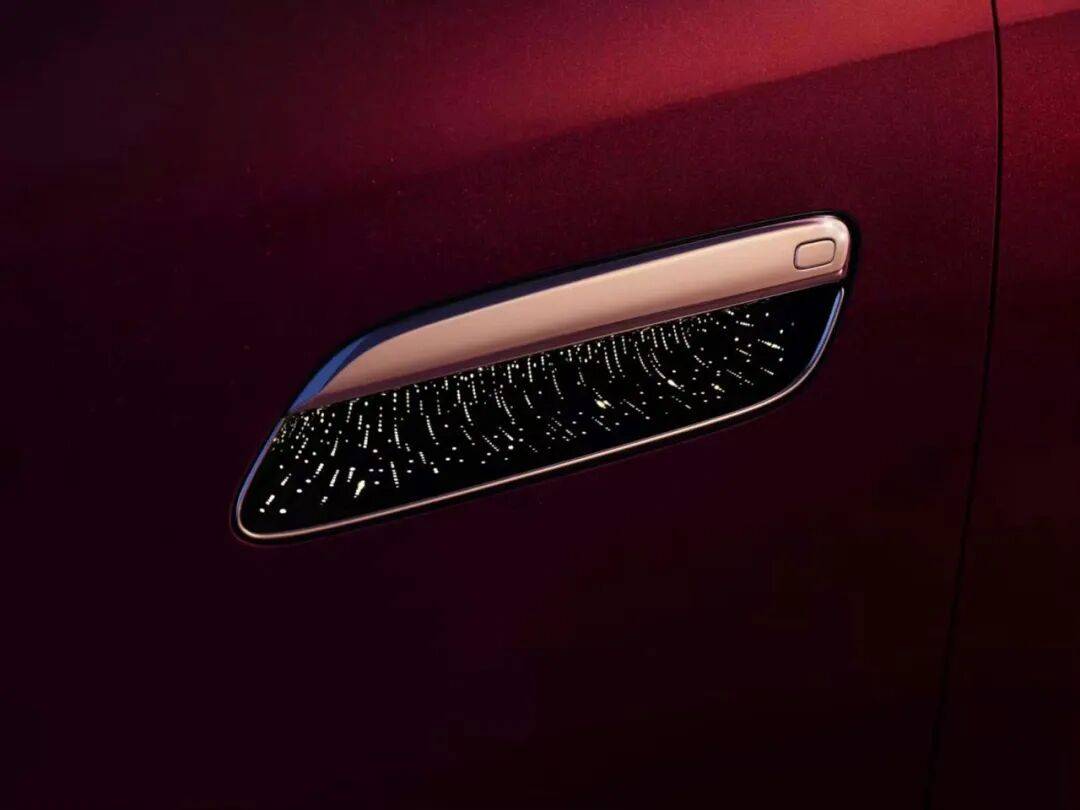 自主豪華再攀高峰!嵐圖泰山11月上市,成全尺寸SUV市場新焦點