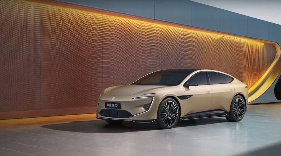 從藝術品到智能終端,阿維塔12是否開啟智能安全新時代?