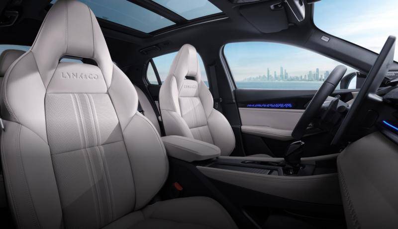 緊湊級燃油運動轎車標桿,第三代領克03家族限時10.38萬起售