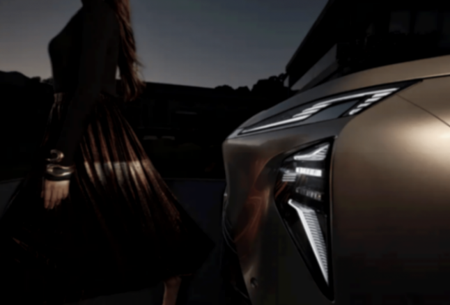 別克至境世家預告,手勢電滑門+零重力座椅,穩贏?