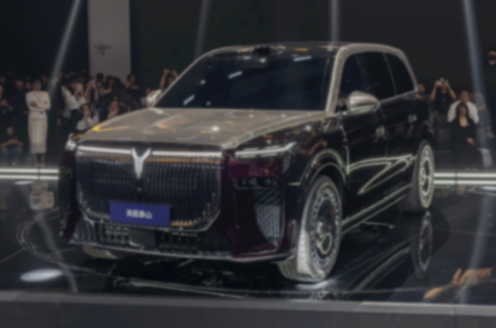 年底壓軸!6款大六座SUV排隊登場,誰最值得等?