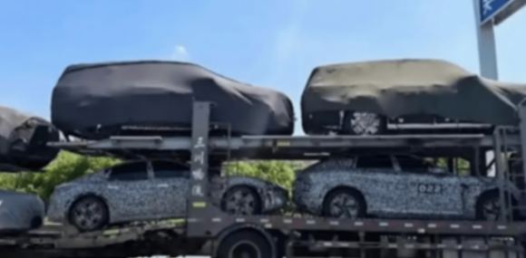 年底壓軸!6款大六座SUV排隊登場,誰最值得等?