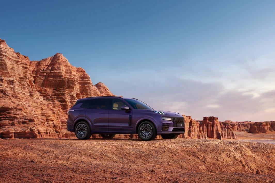 2026款領克09四驅探索版:標配全時四驅 二排通風按摩座椅