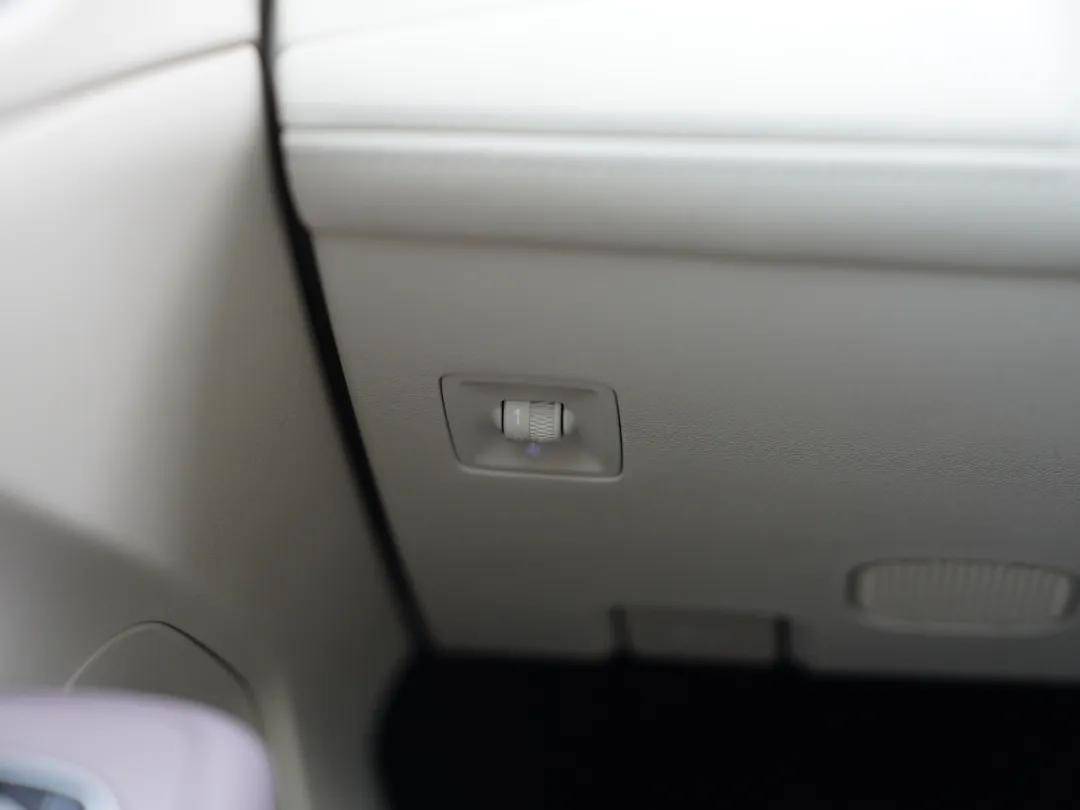 9萬塊530km續航!還帶高速領航和座椅通風?這臺全球車憑啥能賣爆?