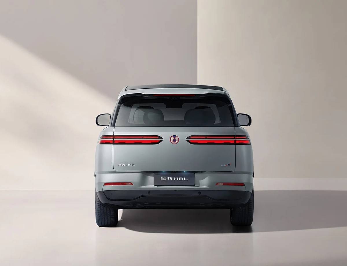 29.98萬元起,騰勢N8L正式上市!易三方+云輦-A,綜合續(xù)航1300km