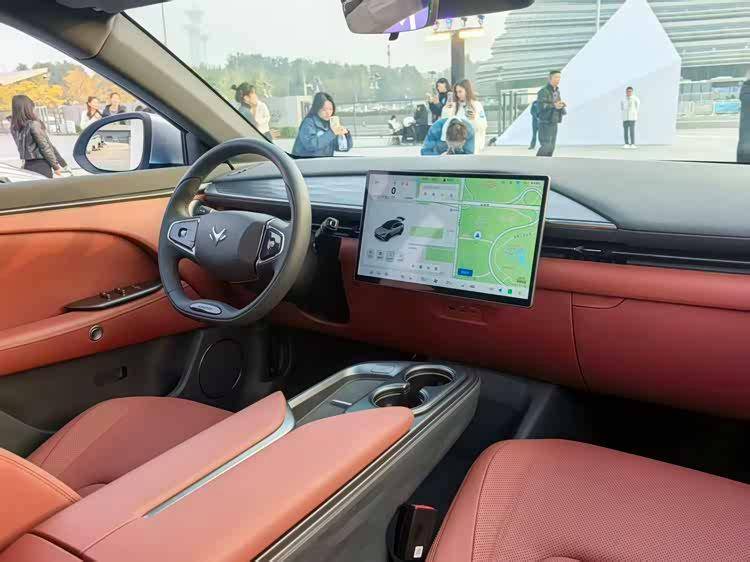 極狐全新阿爾法T5正式上市 推出六款車型,限時(shí)優(yōu)惠價(jià)10.98萬起!