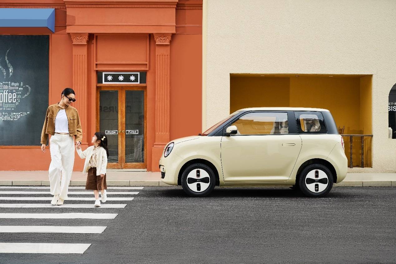 寶媽接娃新“神器”,4.79萬起,安全、貼心全部安排齊了!