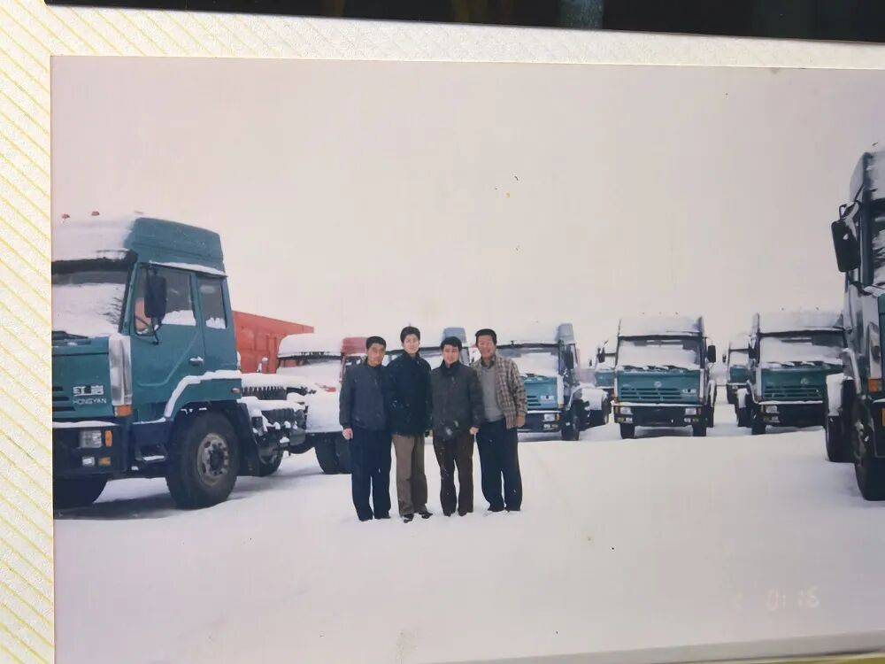 商用汽車|原紅巖經銷商眼中的二十年