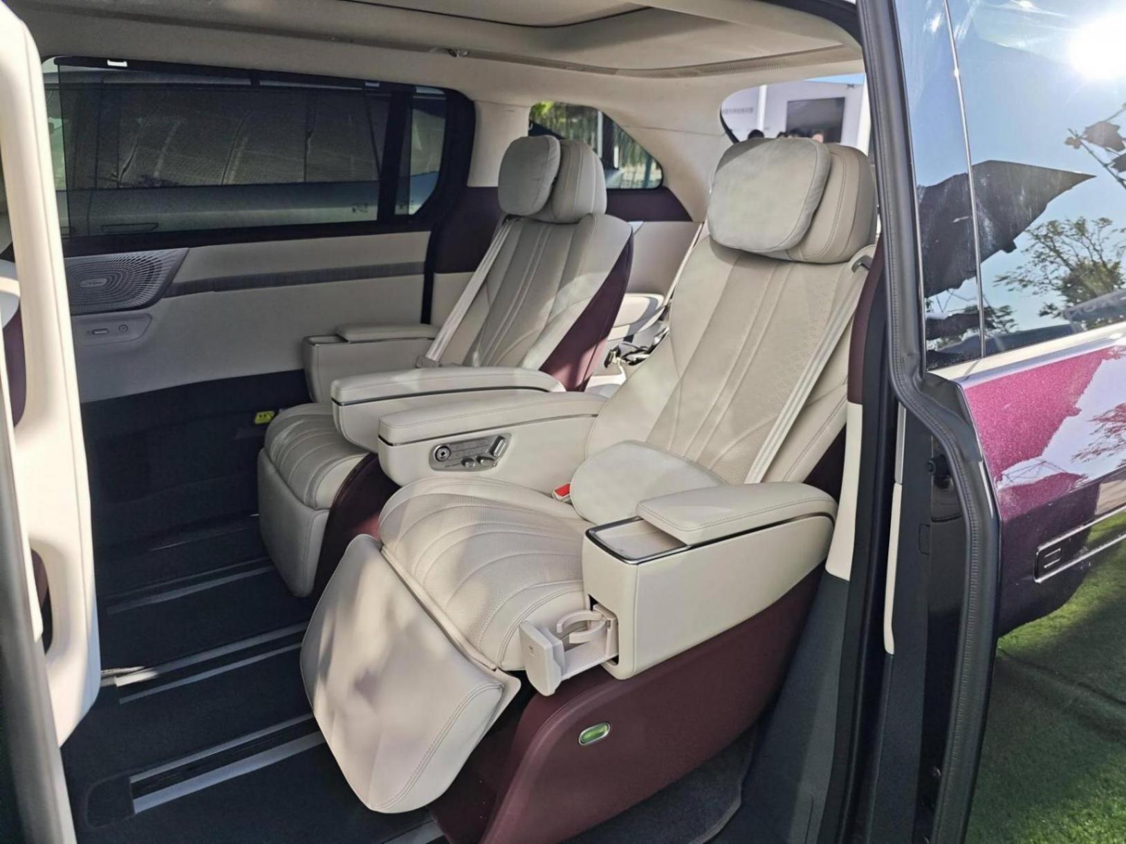 鯤鵬超級增程/純電續(xù)航452km 小鵬X9增程版預售35萬起