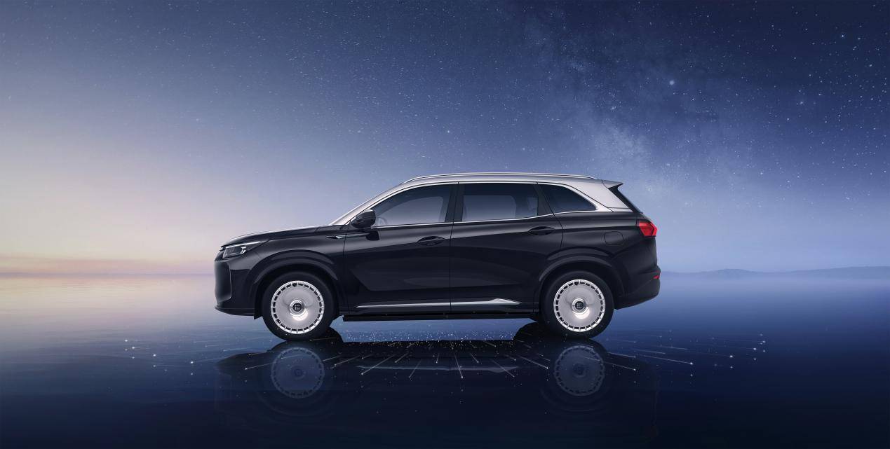 “全場景覆蓋,一車多用”第三代藍電E5 PLUS換新價11.98萬起!