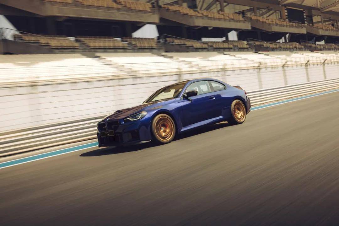 讓我告訴你,什么才是真正有價值的駕駛 | 全新BMW M2 CS