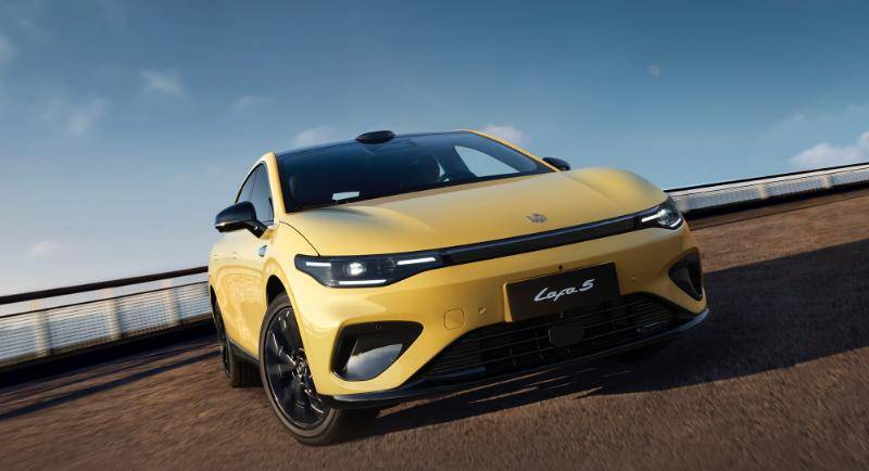 配激光雷達的純電性能“小炮”,零跑Lafa5預售10.58萬起