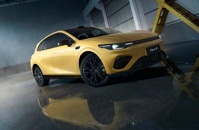 配激光雷達的純電性能“小炮”,零跑Lafa5預售10.58萬起