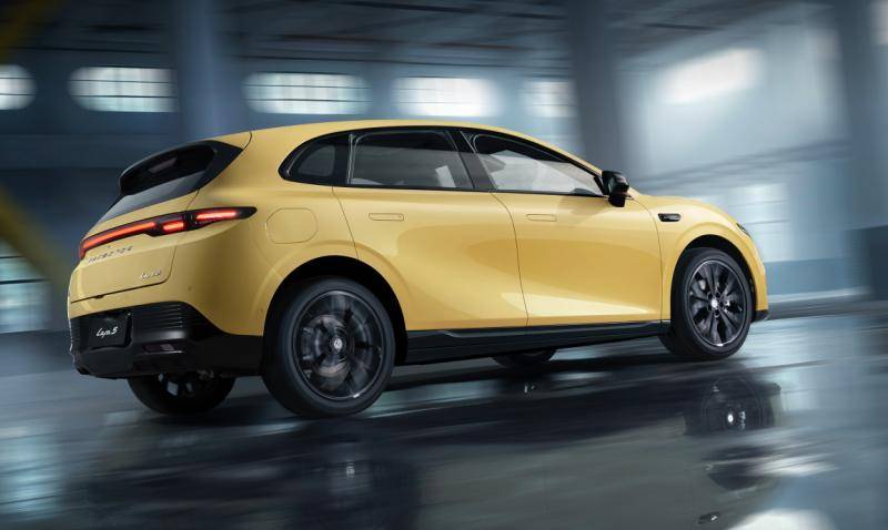 配激光雷達的純電性能“小炮”,零跑Lafa5預售10.58萬起