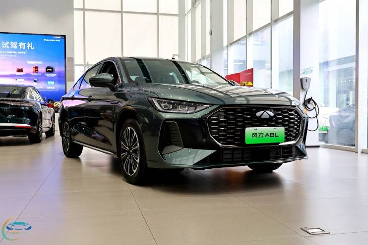 插混帶“T” 舒適有加 風云A8L與秦L誰更適合家用?