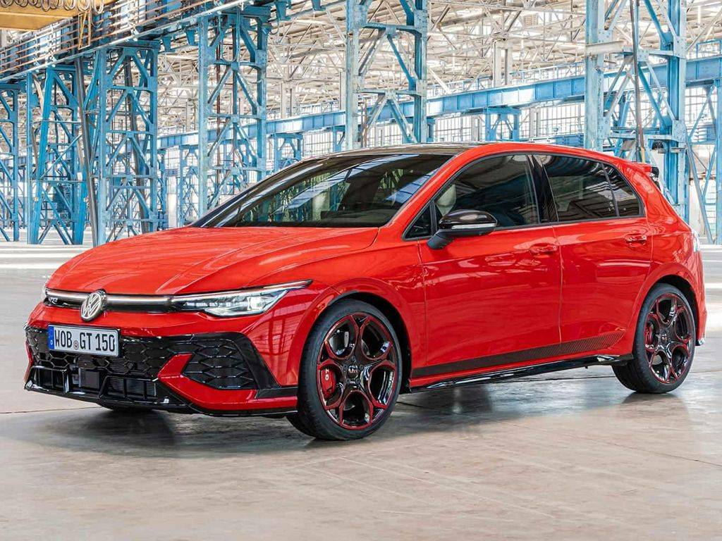 別嘴硬,20萬唯一原廠自帶回火放炮聲的車,真就只有高爾夫GTI