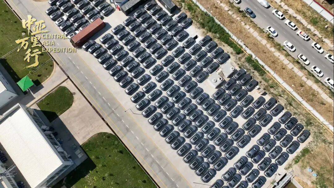 負(fù)增長(zhǎng)下比亞迪下一步咋整?干趴韓國(guó)現(xiàn)代,海外小目標(biāo)150萬輛