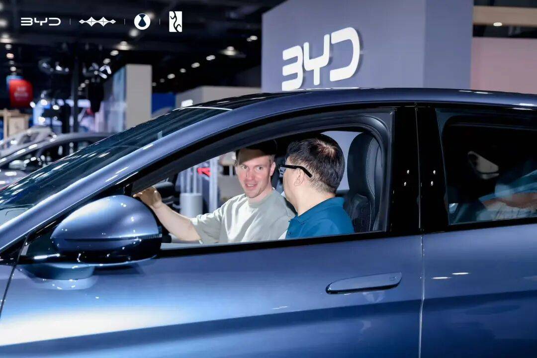 負(fù)增長(zhǎng)下比亞迪下一步咋整?干趴韓國(guó)現(xiàn)代,海外小目標(biāo)150萬輛