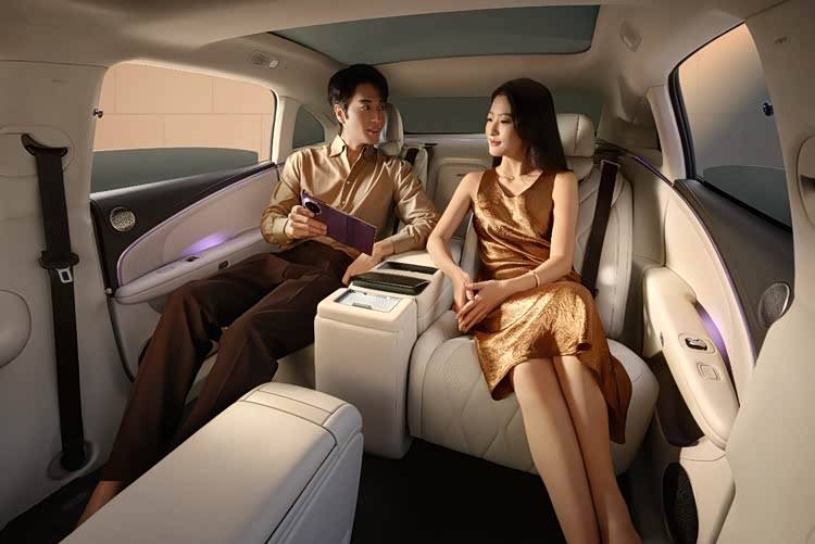 華系新旗艦 高速L3落地在即廣汽昊鉑A800內(nèi)飾首發(fā)