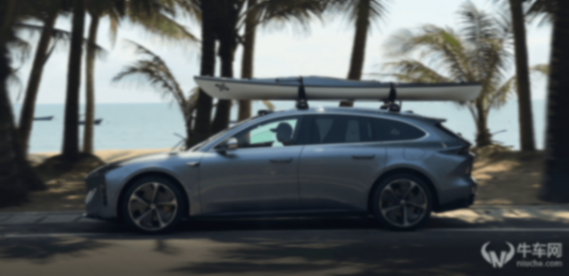 在30萬級純電市場,奧迪E5 Sportback和蔚來ET5T 2025款,誰才是真正駕駛者之選?