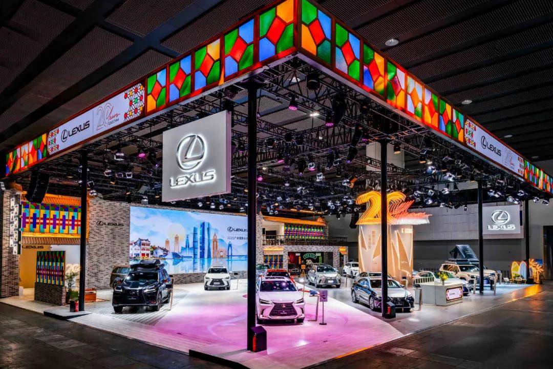 從初代LS到全新一代ES,雷克薩斯用20載釀時光知味