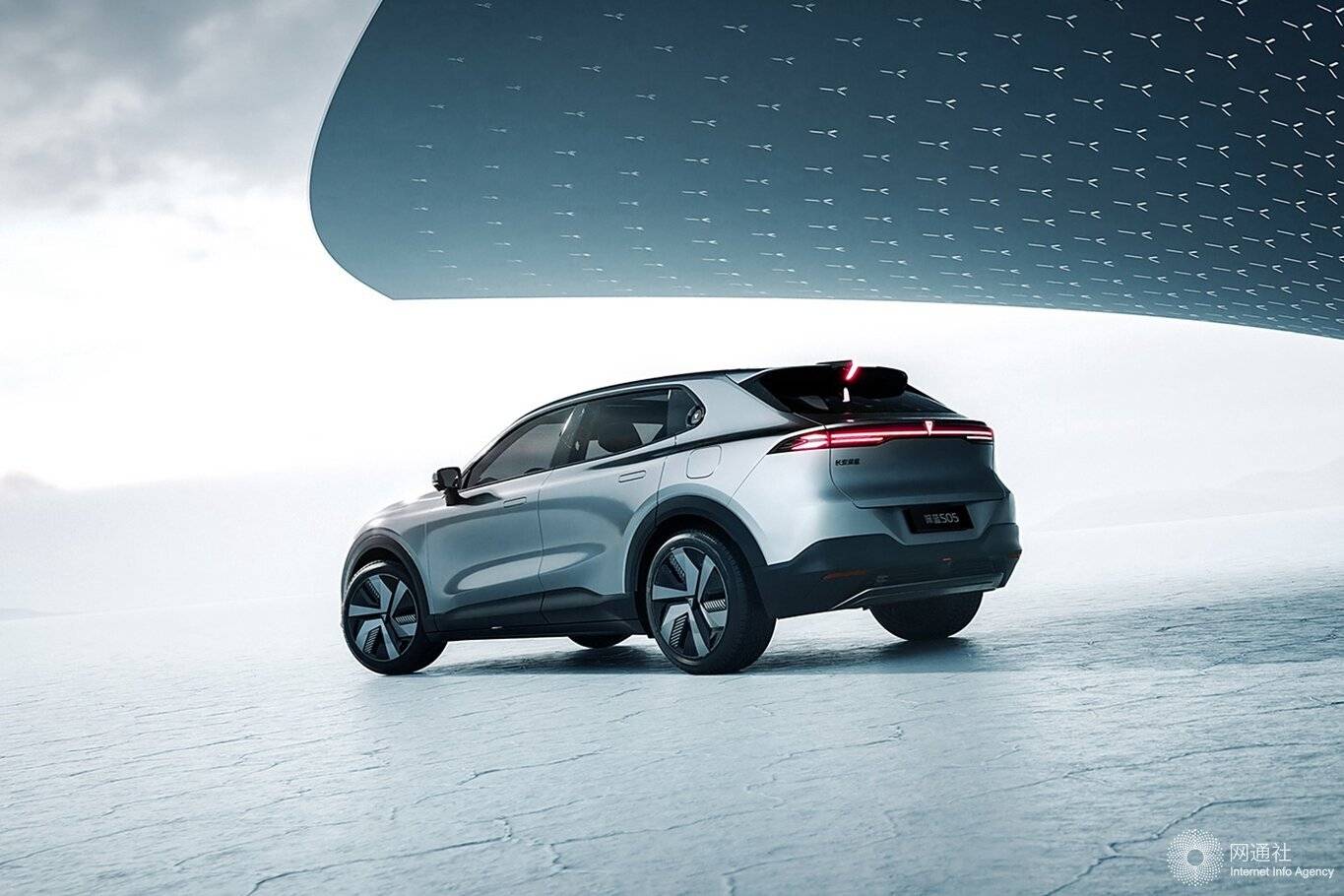 深藍S05 620純電版推出限時優惠 優惠后售價11.99萬起