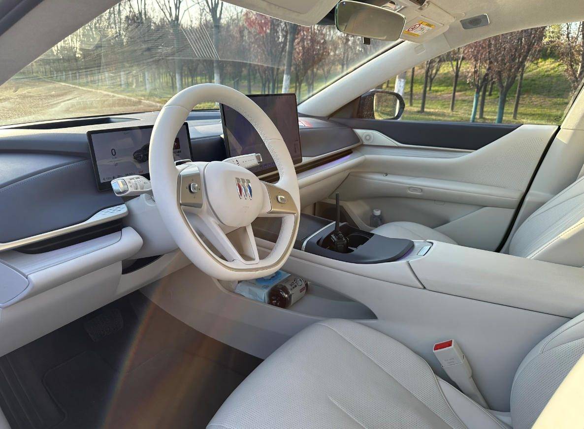 智電豪華大滿配,試駕全新別克至境L7