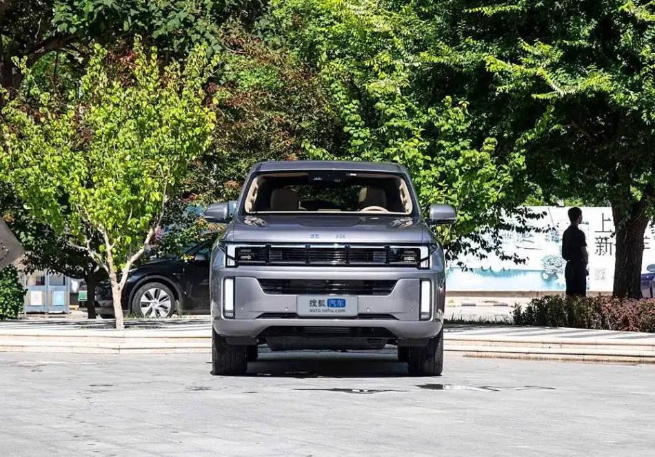 配置升級 北京越野BJ60雷霆行政版將于11月30日上市