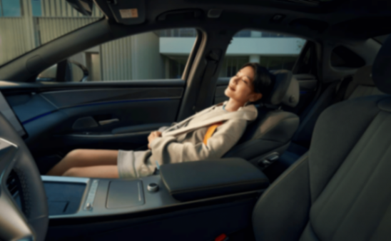 比亞迪漢L攜新車(chē)色與智能OTA登場(chǎng),補(bǔ)貼后售價(jià)19.48萬(wàn)~26.48萬(wàn)元