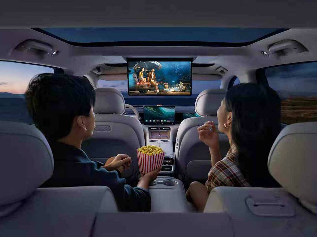 11月交付新車81864輛,鴻蒙智行旗下車型為何如此受歡迎?