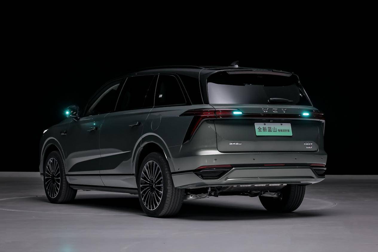 長城汽車VLA大模型正式上車,魏牌全新藍山智能進階版全網首測CP Master輔助駕駛