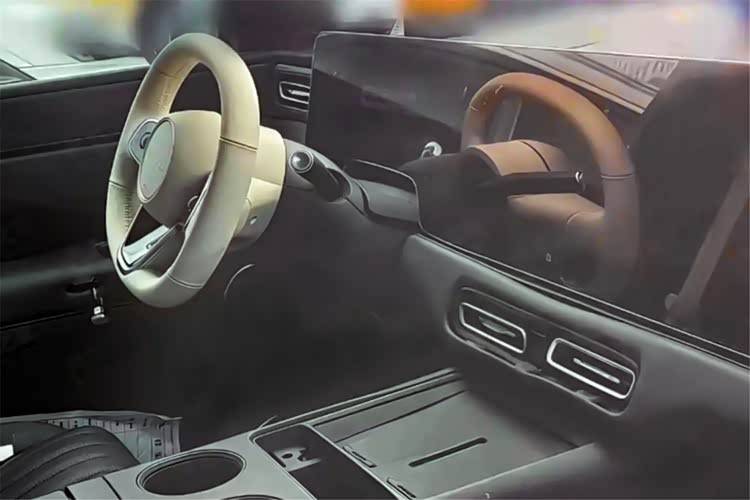 鴻蒙智行首款MPV智界V9發布預告,一場關于“價值定義權”的暗戰才剛剛開始