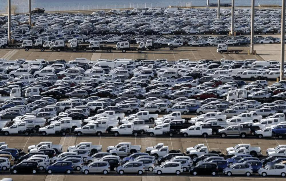 2026年車市或負(fù)增長(zhǎng)?2026年的車市競(jìng)爭(zhēng)將更慘烈與殘酷