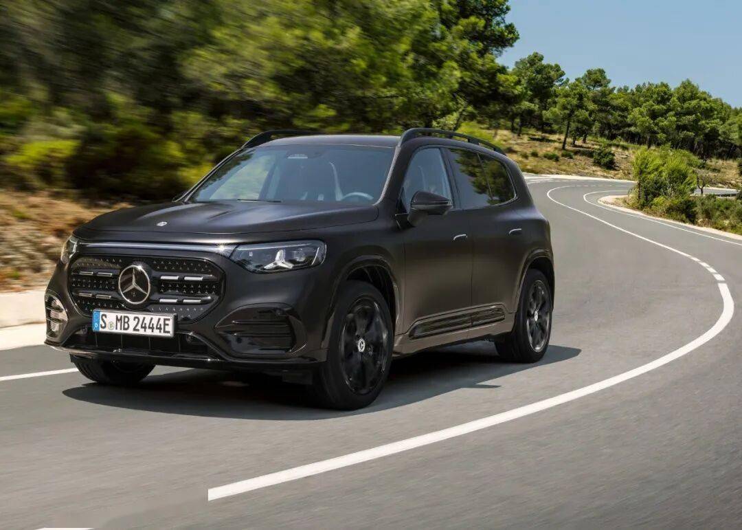 全新一代奔馳GLB發布,現款GLB好看但好開嗎?